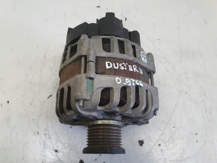Dacia Duster II 1.0 TCe ALTERNATOR 231006677R valeo