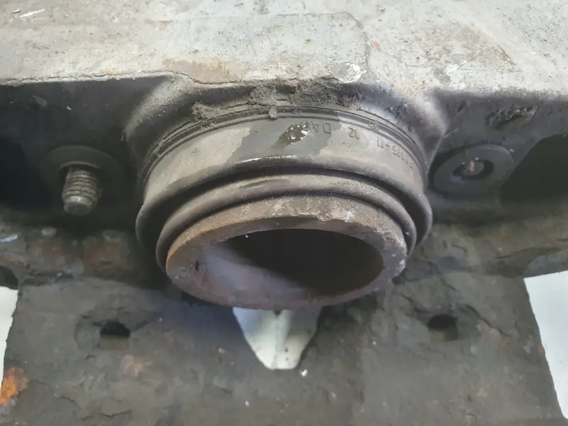 Volvo S80 II V70 III PRZEDNI ZACISK HAMULCOWY prawy przód 316 mm 946