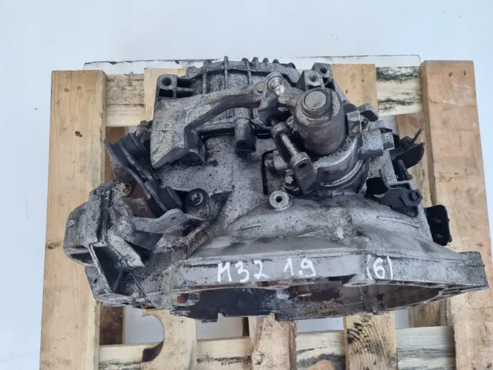 Opel Vectra C 1.9 CDTI SKRZYNIA BIEGÓW M32 manualna MANUAL