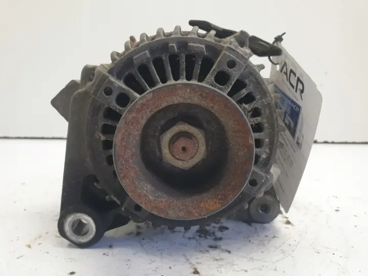Toyota RAV4 2.0 VVTI ALTERNATOR 27060-28110 oryginał