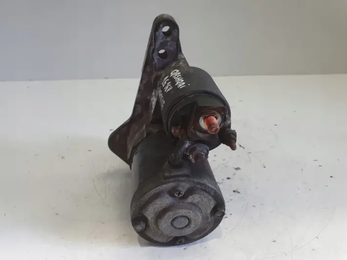 Nissan Qashqai J10 1.6 16V ROZRUSZNIK M000T32172 23300BC20B