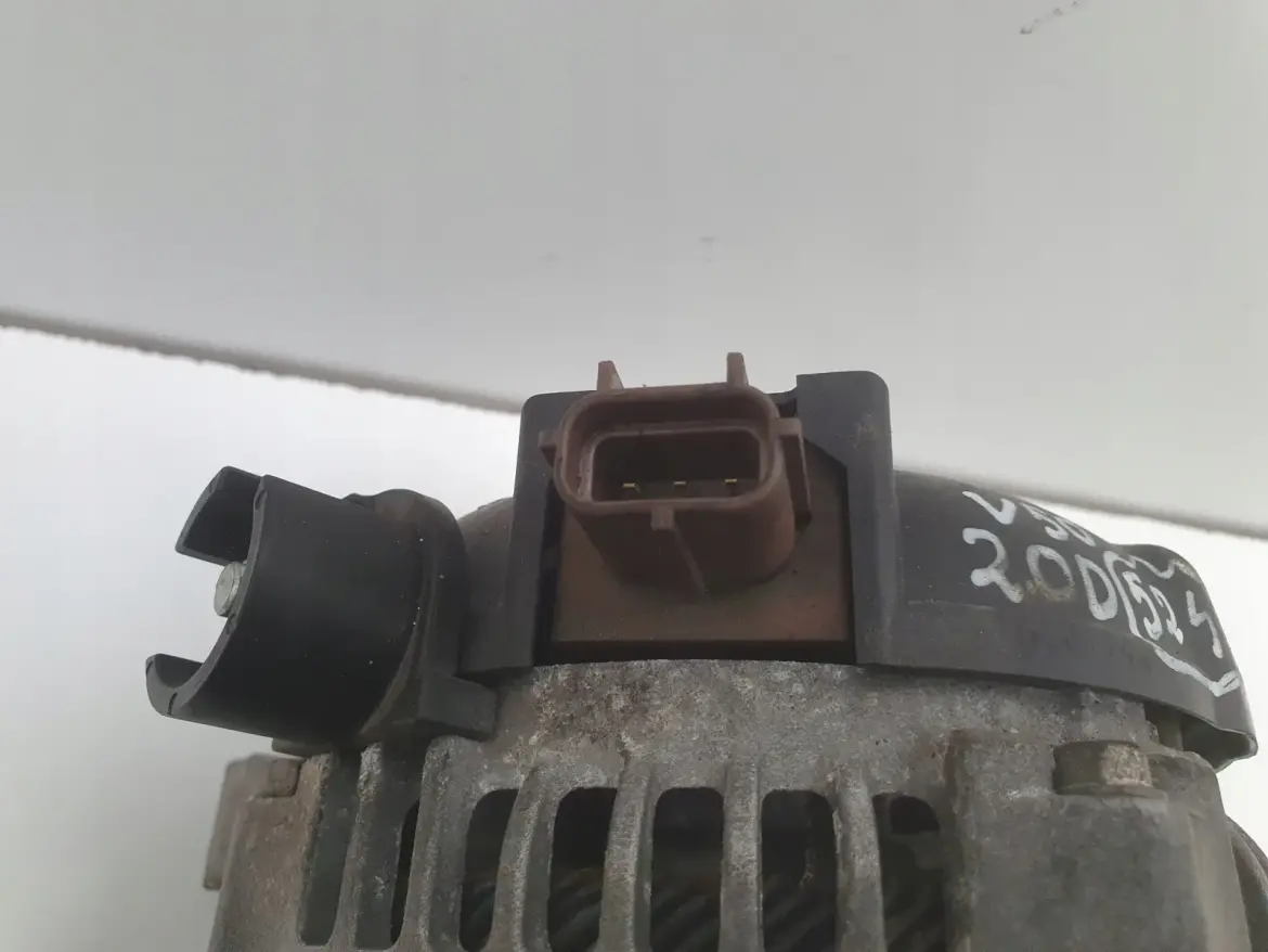 Volvo S40 II V50 2.0 D ALTERNATOR 3M5T-10300-YE