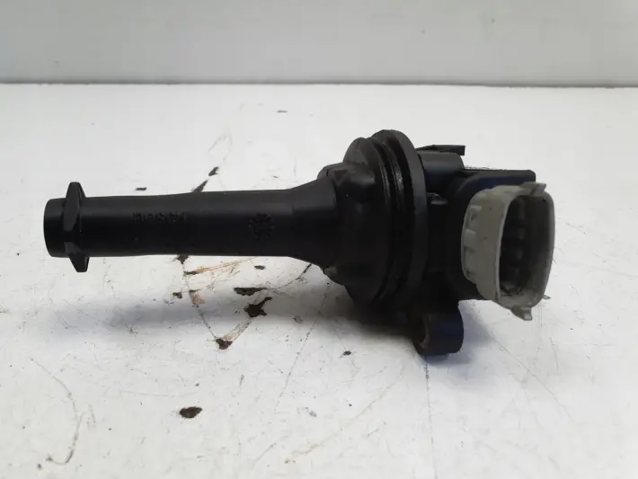 Volvo S80 S60 V70 II 2.4 2.4 T 2.5 T CEWKA ZAPŁONOWA 8677837