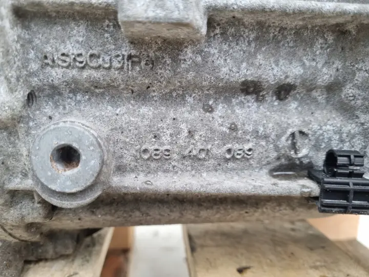 BMW X3 F25 2.0 D REDUKTOR MANUALNEJ SKRZYNI BIEGÓW 7649782