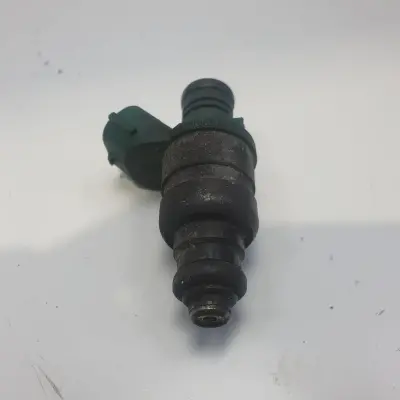 VW Golf IV 1.6 8V WTRYSKIWACZ wtrysk 037906031AL