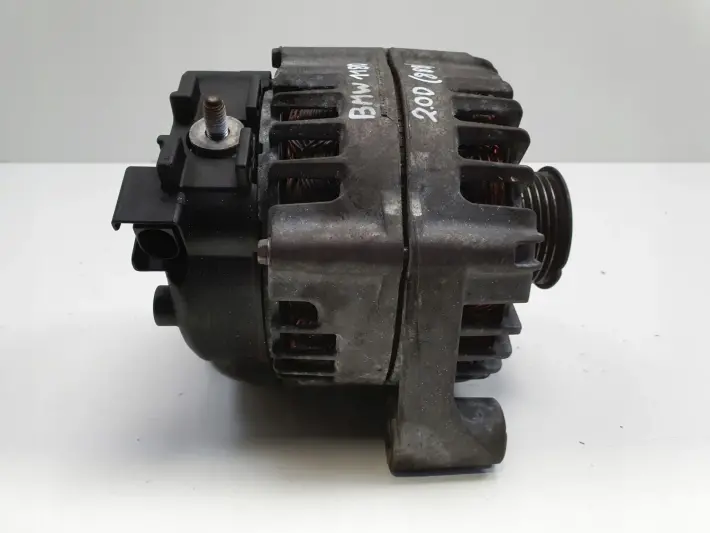 BMW E87 E90 2.0 D ALTERNATOR valeo 7802261 AL04 180A