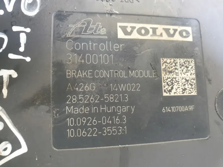 Volvo V60 S60 II POMPA ABS hamulcowa 31400101
