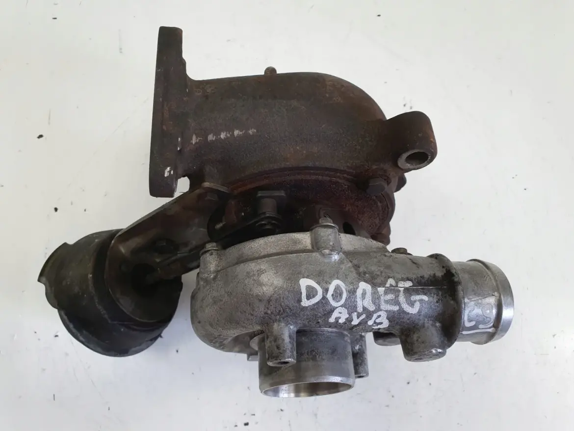 Audi A4 B5 1.9 TDI TURBOSPRĘŻARKA turbo 028145702H