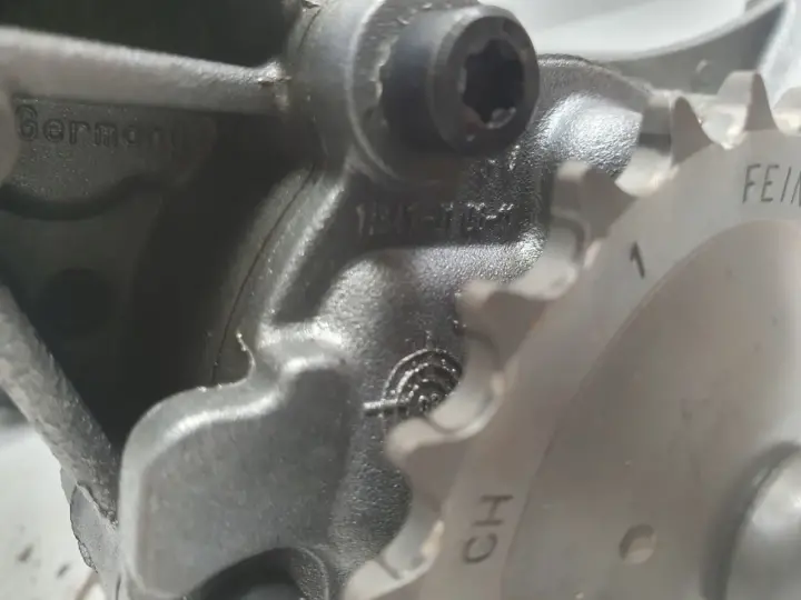 Audi A3 II 8P 1.9 TDI POMPA OLEJU olejowa 038115105C