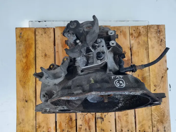 Opel Vectra C 1.6 1.8 16V SKRZYNIA BIEGÓW F17C419 manualna