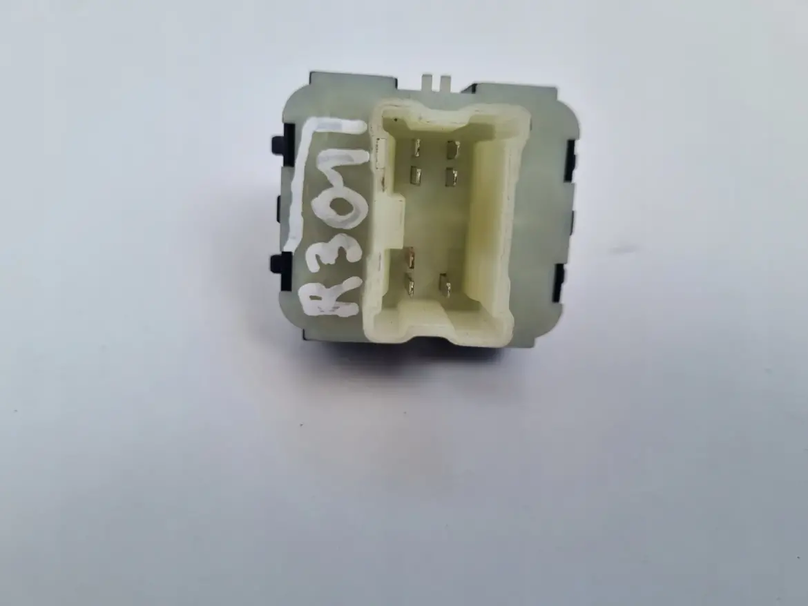 Renault Dacia PANEL SZYB Przełącznik włącznik 254116722R