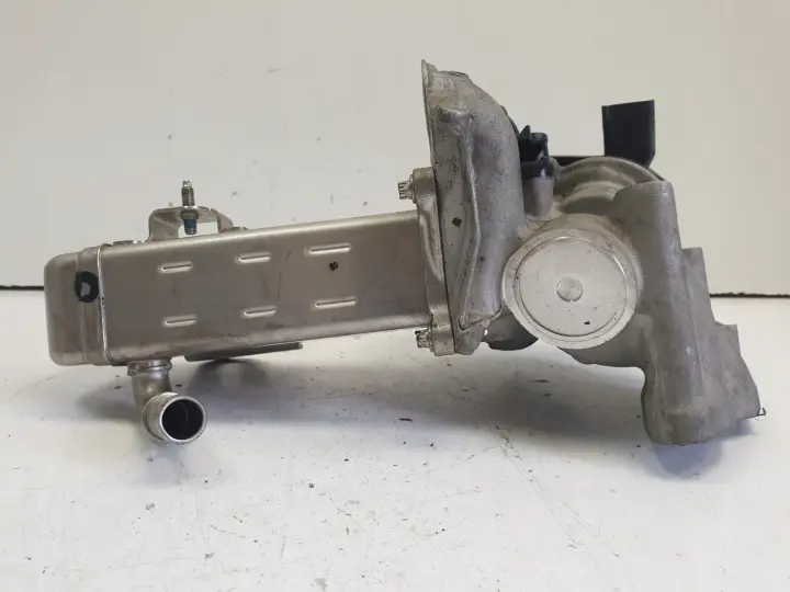 Ford S-Max 2.0 TDCI ZAWÓR EGR CHŁODNICZKA SPALIN V29004027