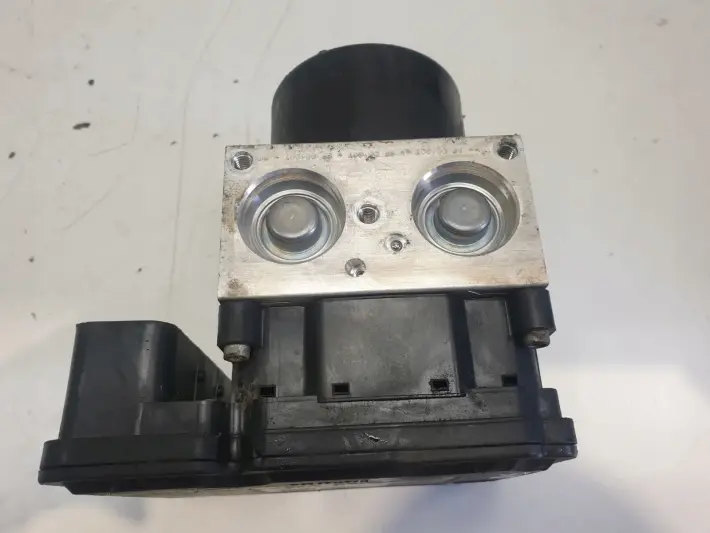 Volvo V70 III POMPA ABS Sterownik P31423347