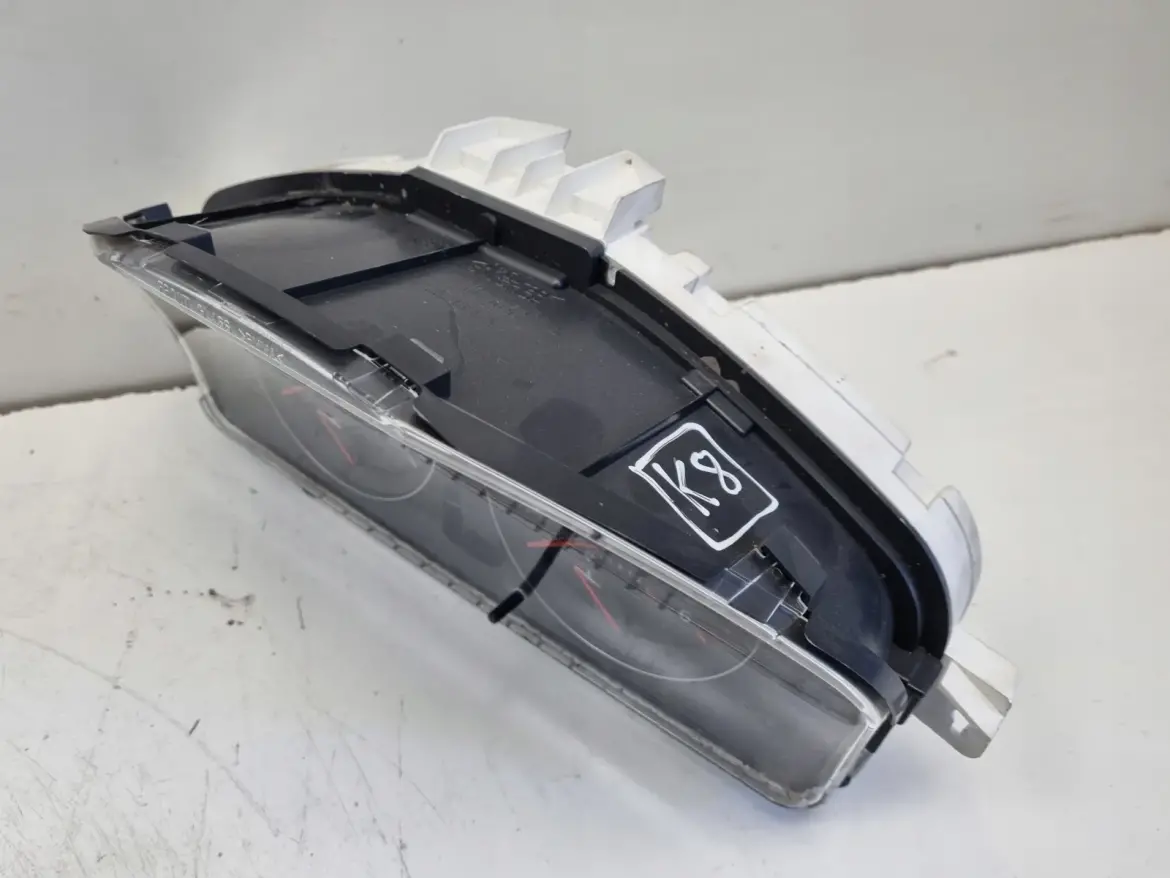 Volvo V50 S40 II 1.6 2.0 D LICZNIK ZEGARY Europa 31254776 36002433