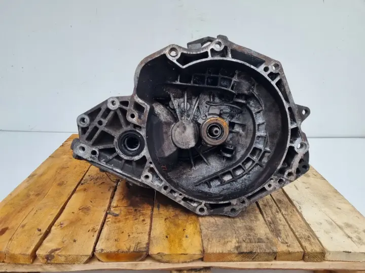 Opel Vectra C 1.6 1.8 16V SKRZYNIA BIEGÓW F17C374 manualna
