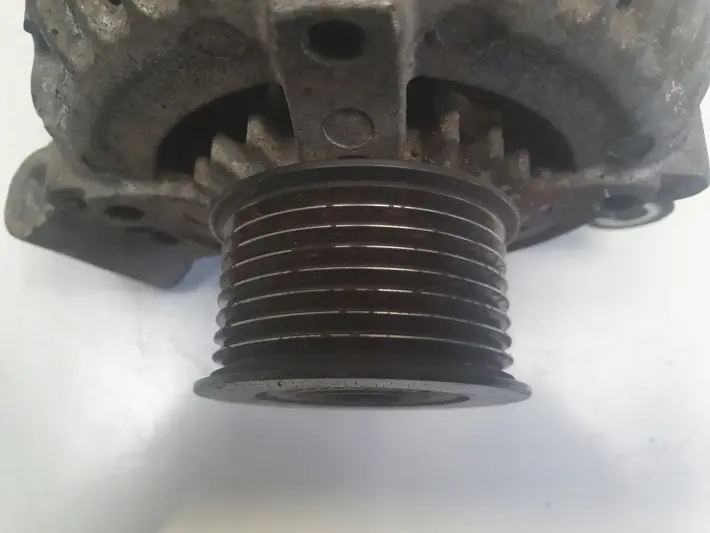 Land Rover Discovery III 2.7 TD V6 ALTERNATOR