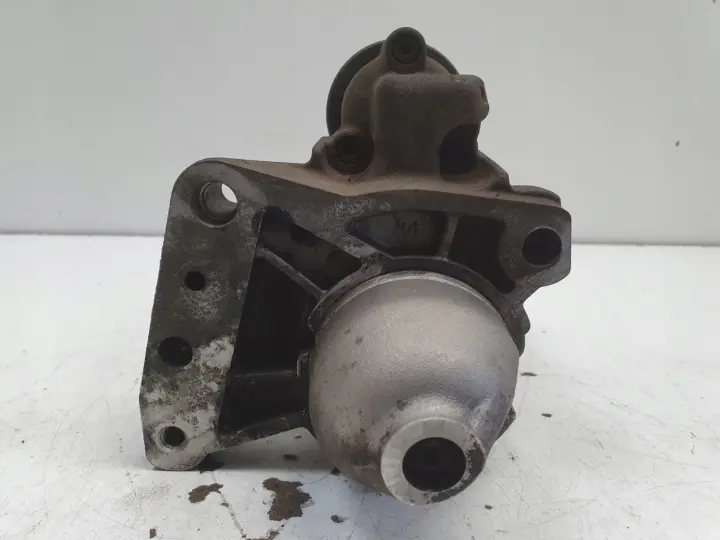 Mini Cooper R56 1.6 D ROZRUSZNIK bosch 7802945