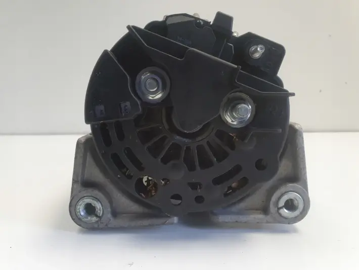 Opel Astra H III 1.6 16V ALTERNATOR BOSCH