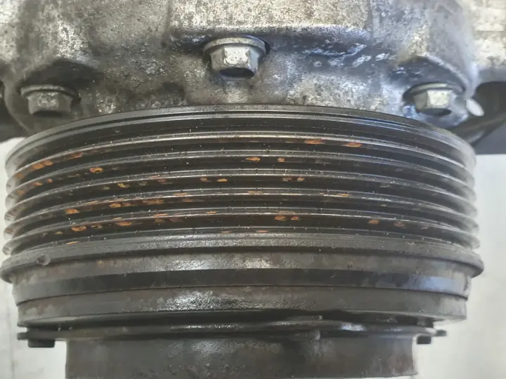 BMW E90 E91 2.0 D SPRĘŻARKA KLIMATYZACJI 447260-1851