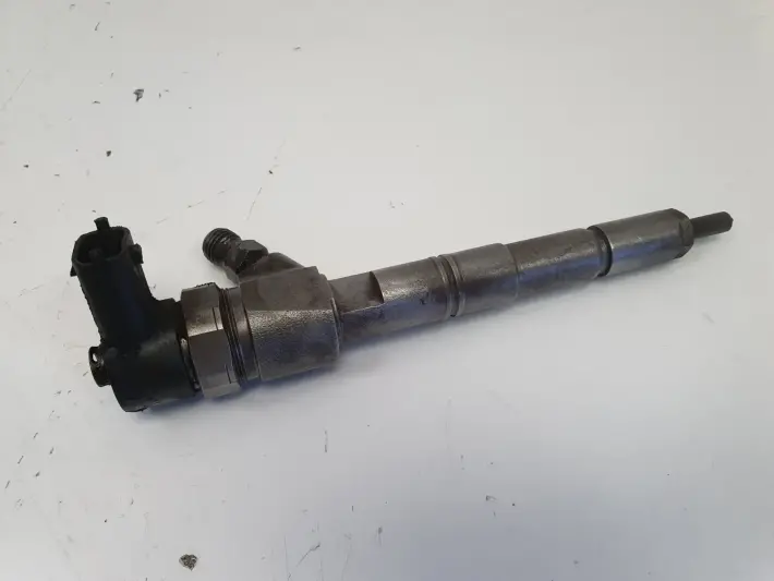 Opel Astra III H Vectra C Signum 1.9 CDTI WTRYSKIWACZ wtrysk 0445110159