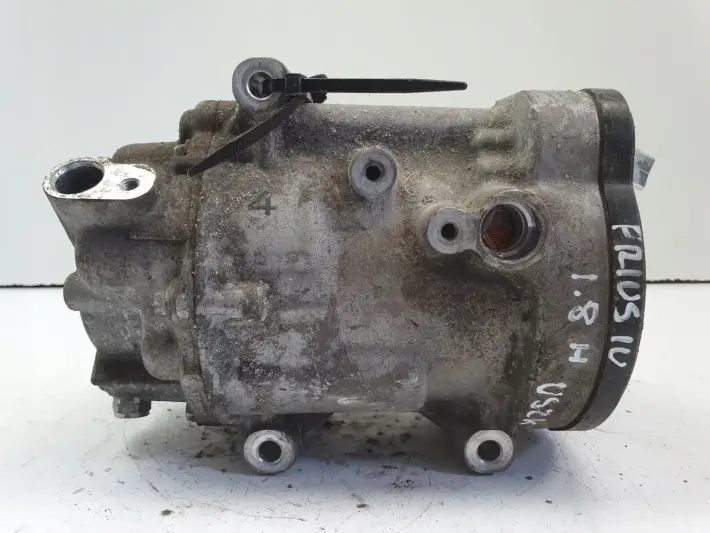Toyota Prius IV 1.8 SPRĘŻARKA KLIMATYZACJI pompa 042400-0371