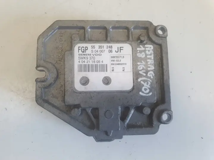 Opel Astra III H 1.8 16V STEROWNIK SILNIKA komputer 55351248 JF