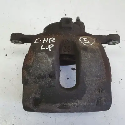 Toyota C-HR CHR LEWY PRZEDNI ZACISK HAMULCOWY przód KIEROWCY