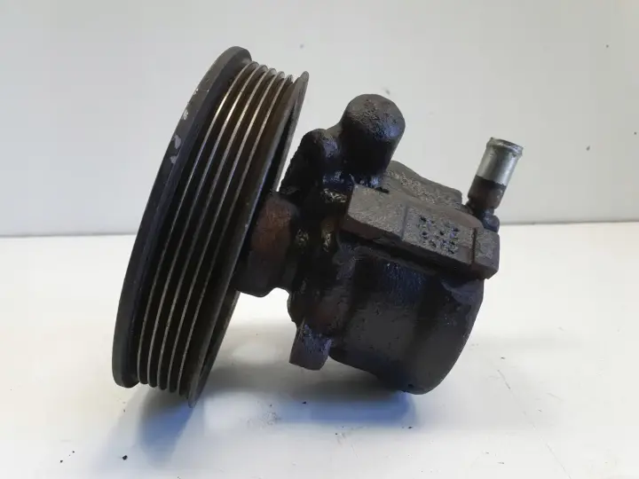 Opel Astra F 1.6 8V POMPA WSPOMAGANIA 90468384