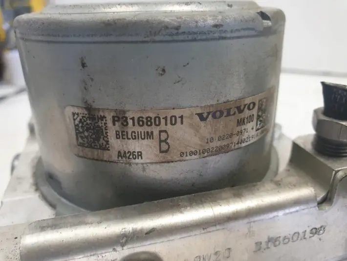 Volvo V90 POMPA ABS hamulcowa 31680098 P31680101