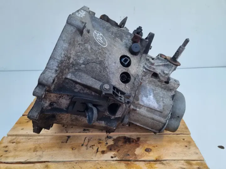 Citroen Berlingo III 1.6 HDI SKRZYNIA BIEGÓW 20DP33 manualna MANUAL