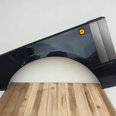 Range Rover Vogue L322 PRZEDNI BŁOTNIK LEWY PRZÓD