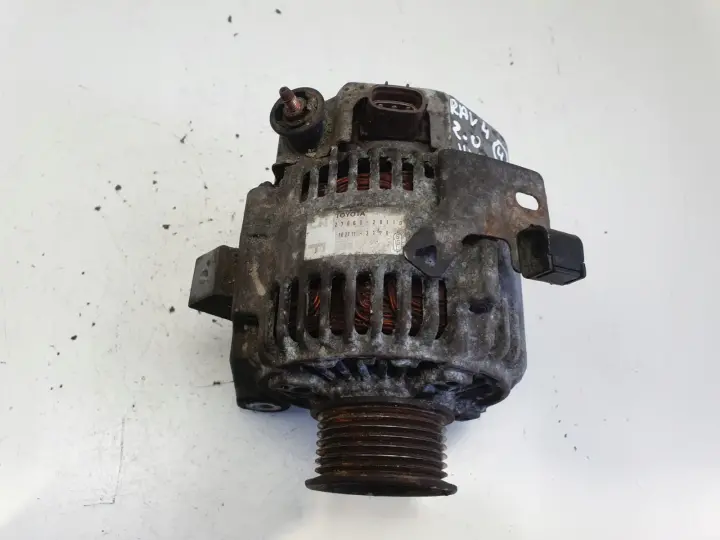 Toyota RAV4 II 2.0 VVTI ALTERNATOR oryginał 27060-28110