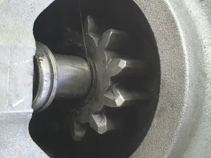 Volvo S40 II V50 V40 II 1.6 D2 ROZRUSZNIK 30659478 valeo 30659478