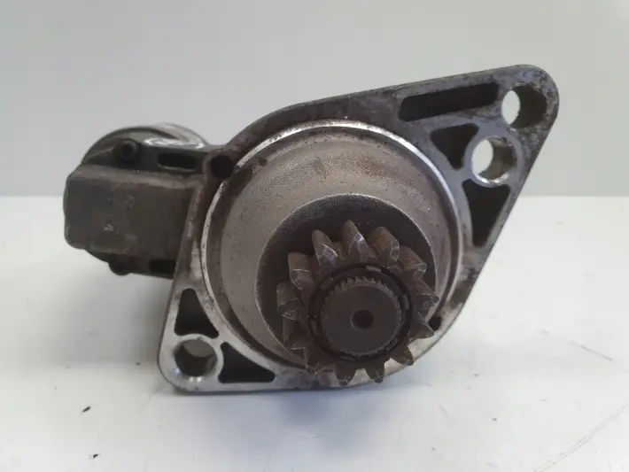 Seat Leon III 1.6 TDI ROZRUSZNIK 02Z911024L