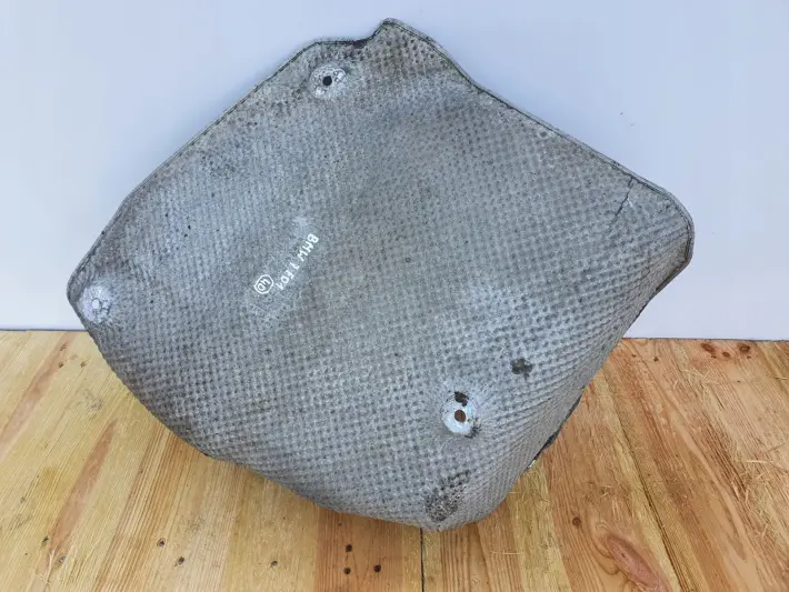 BMW F01 F02 PRAWA OSONA TERMICZNA TŁUMIKA 7185212