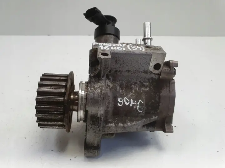 Peugeot Partner III 1.6 E-HDI HDI POMPA WTRYSKOWA 0445010516
