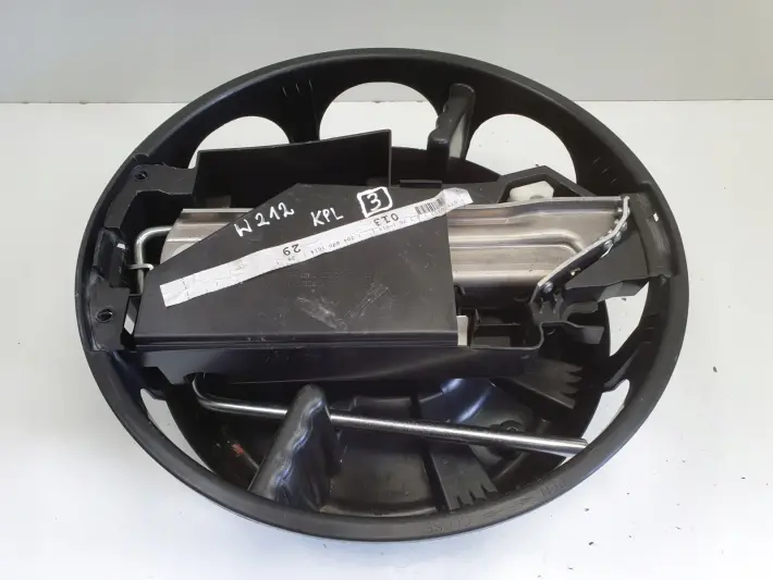 Mercedes W212 W204 W207 ZESTAW ZMIANY KOŁA wypełnienie lewarek A2128980914