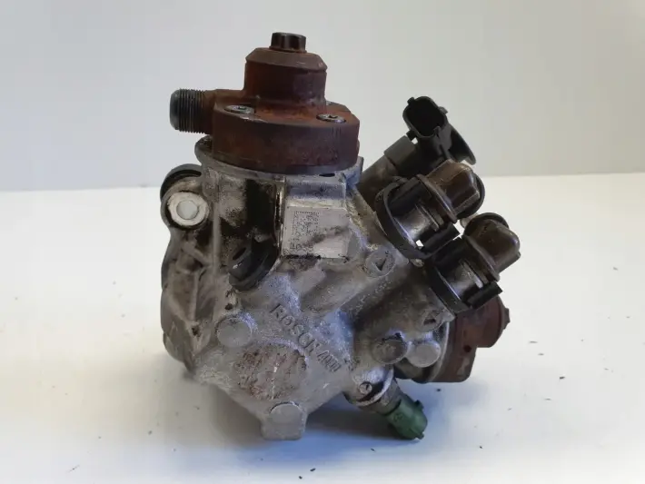 Volvo S60 II V60 2.0 D D3 POMPA WTRYSKOWA paliwa 0445010618