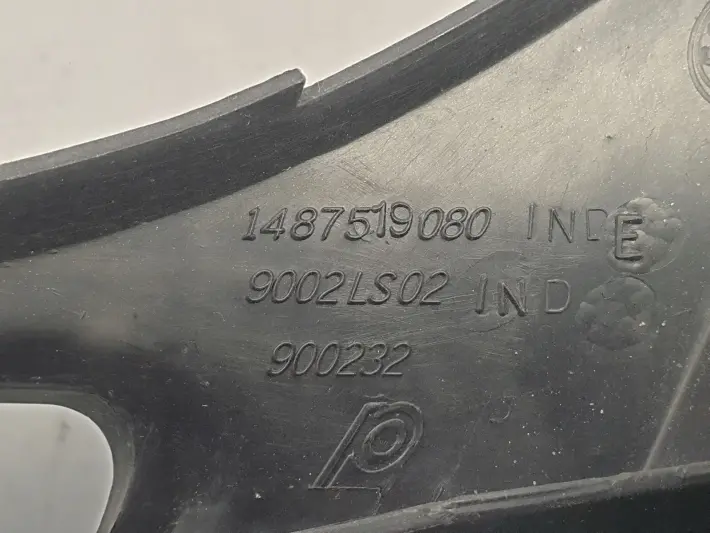 Lancia Phedra ŚLIZG ZDERZAKA Prawy przód