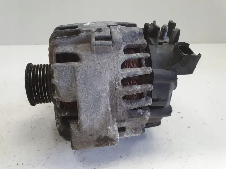 Ford Fiesta MK7 1.25 ALTERNATOR valeo 7G9N-10300-CC 120A
