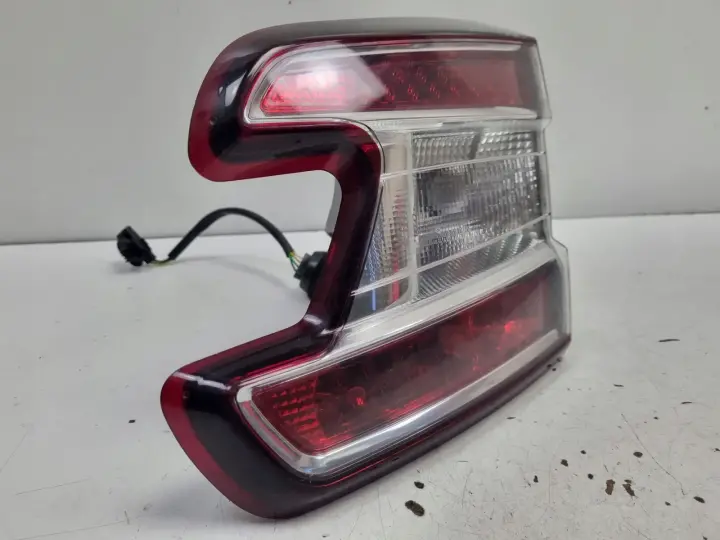 Renault Megane III kombi TYLNA LAMPA PRAWA prawy tył W KLAPE 265500027R