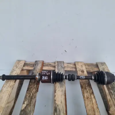 Nissan Juke 1.6 DIG-T PRAWA PRZEDNIA PÓŁOŚ półośka prawy przód Automat