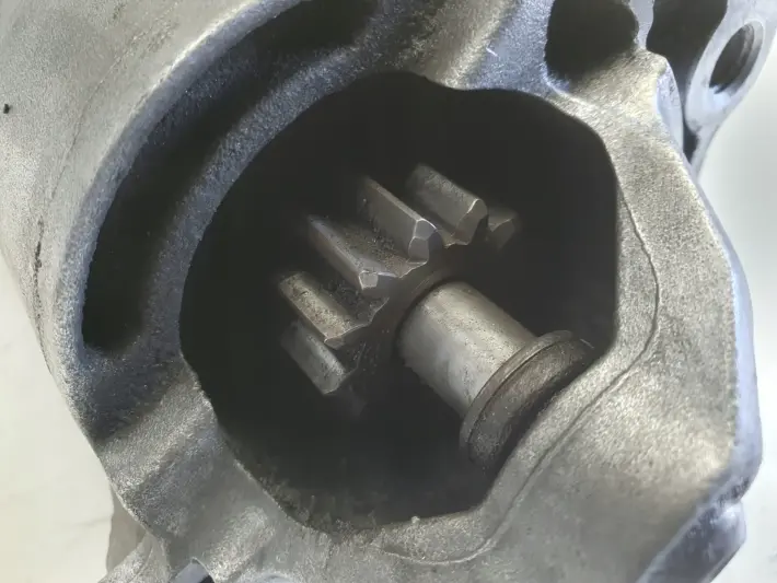 Volvo S60 II V60 I V70 III 2.0 D3 ROZRUSZNIK bosch 0001109398