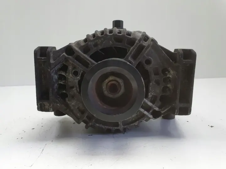 Opel Vectra C 2.2 DIRECT ALTERNATOR 100A 0124325168 bosch