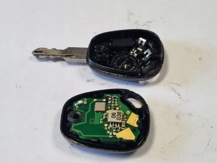 Renault Megane I Clio KLUCZYK PILOT oryginał