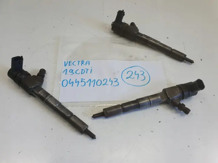 Opel Vectra C 1.9 CDTI 16V WTRYSKIWACZ wtrysk 0445110243