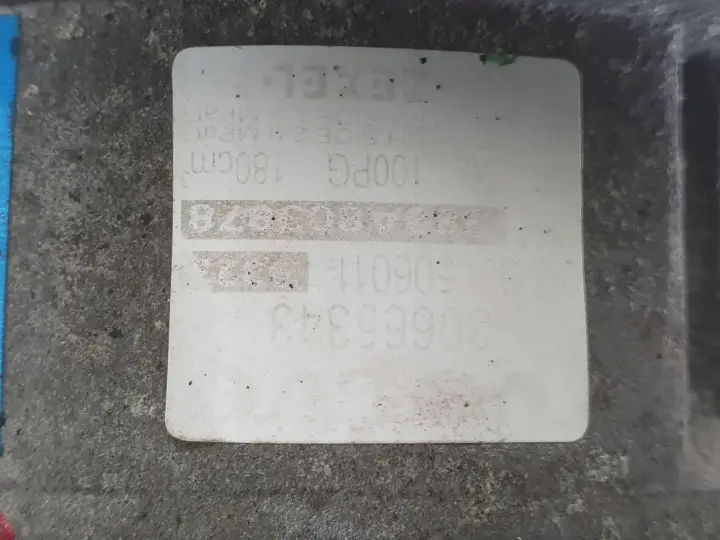 Volvo S40 V40 1.8 16V SPRĘŻARKA KLIMATYZACJI pompa 30665343
