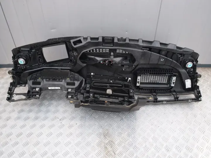 Audi A5 S5 II F5 8W 15- DESKA ROZDZIELCZA KONSOLA