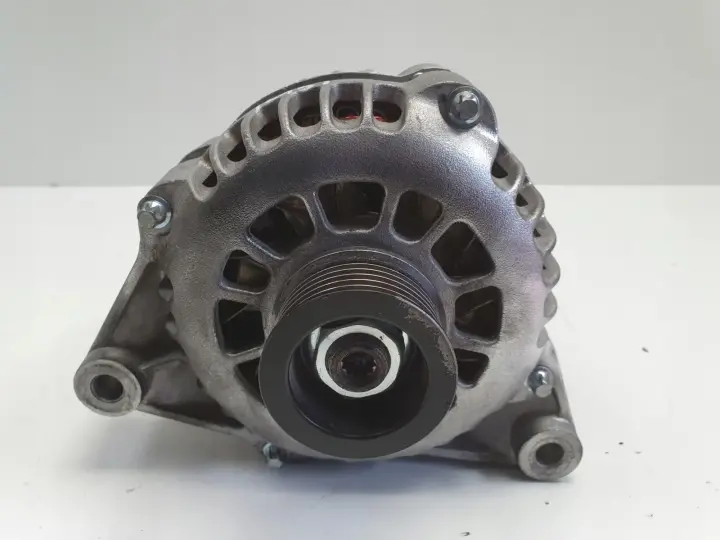Opel Omega B 2.5 V6 ALTERNATOR A1010 100A