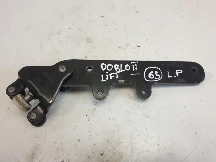 Fiat Doblo II lift ROLKA DRZWI PRZESUWNYCH dolna